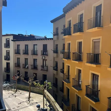 Sagues * Сан-Себастьян